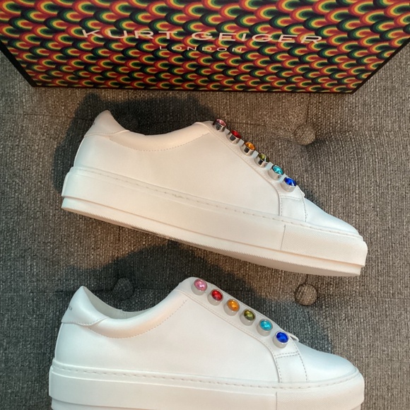 Kurt Geiger London Liviah Slip-On Sneaker (Women) 7.5US / 38EU - Picture 4 of 13